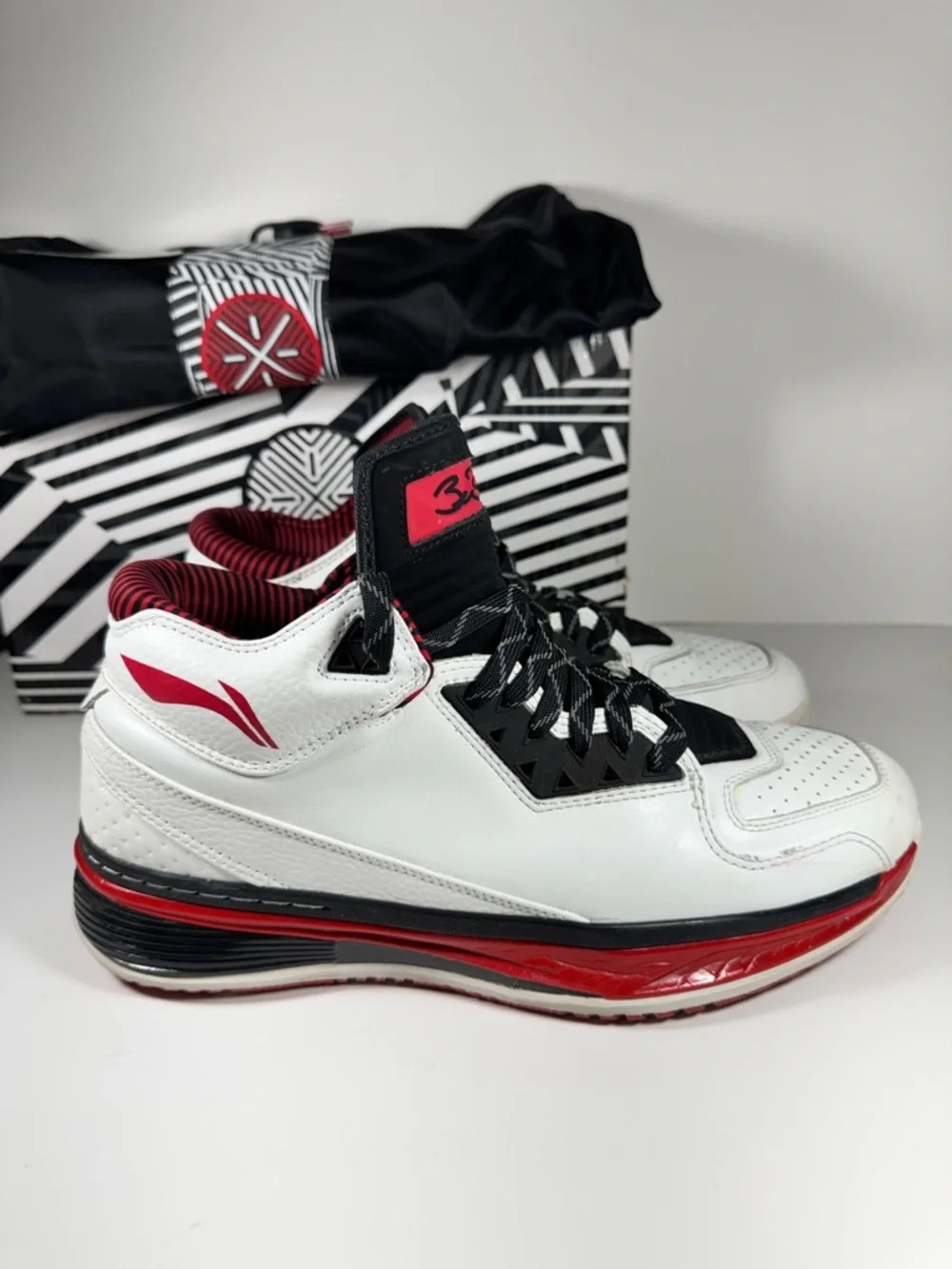 Li-Ning Way of Wade 2 Overtown Dwayne Wade White Red Black Men’s 12 WOW Sneakers